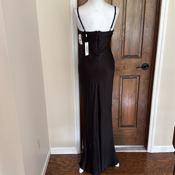 L’AGENCE Sayla Silk Slip Gown NWT $695 Black Satin Size 2 Maxi Dress - Picture 16 of 16